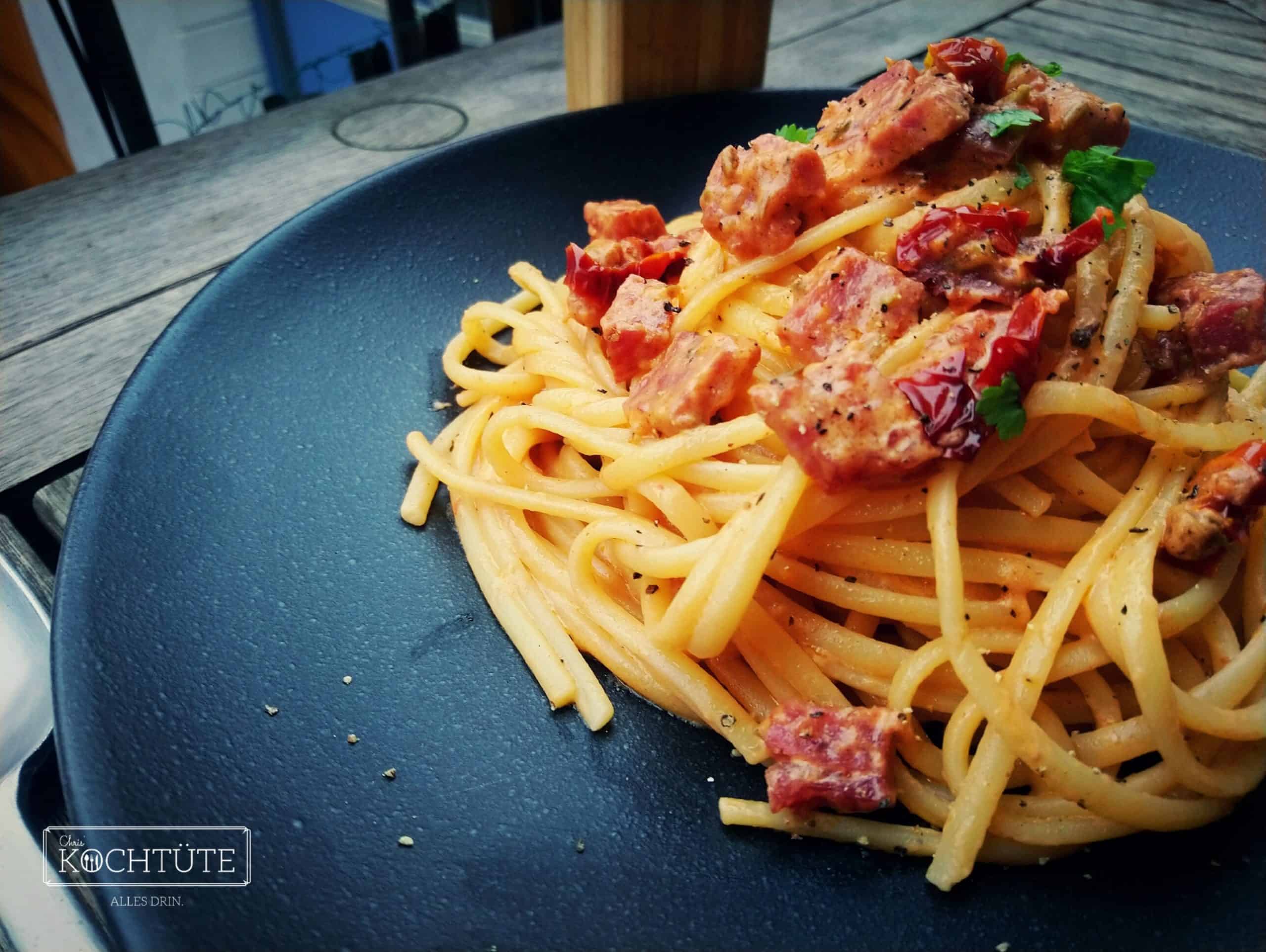 Linguine mit Fenchelsalami, Ricotta und sonnengetrockneten Tomaten ...