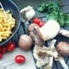 Pasta mit Kräuterseitlingen, Austernpilzen und braunen Champignons