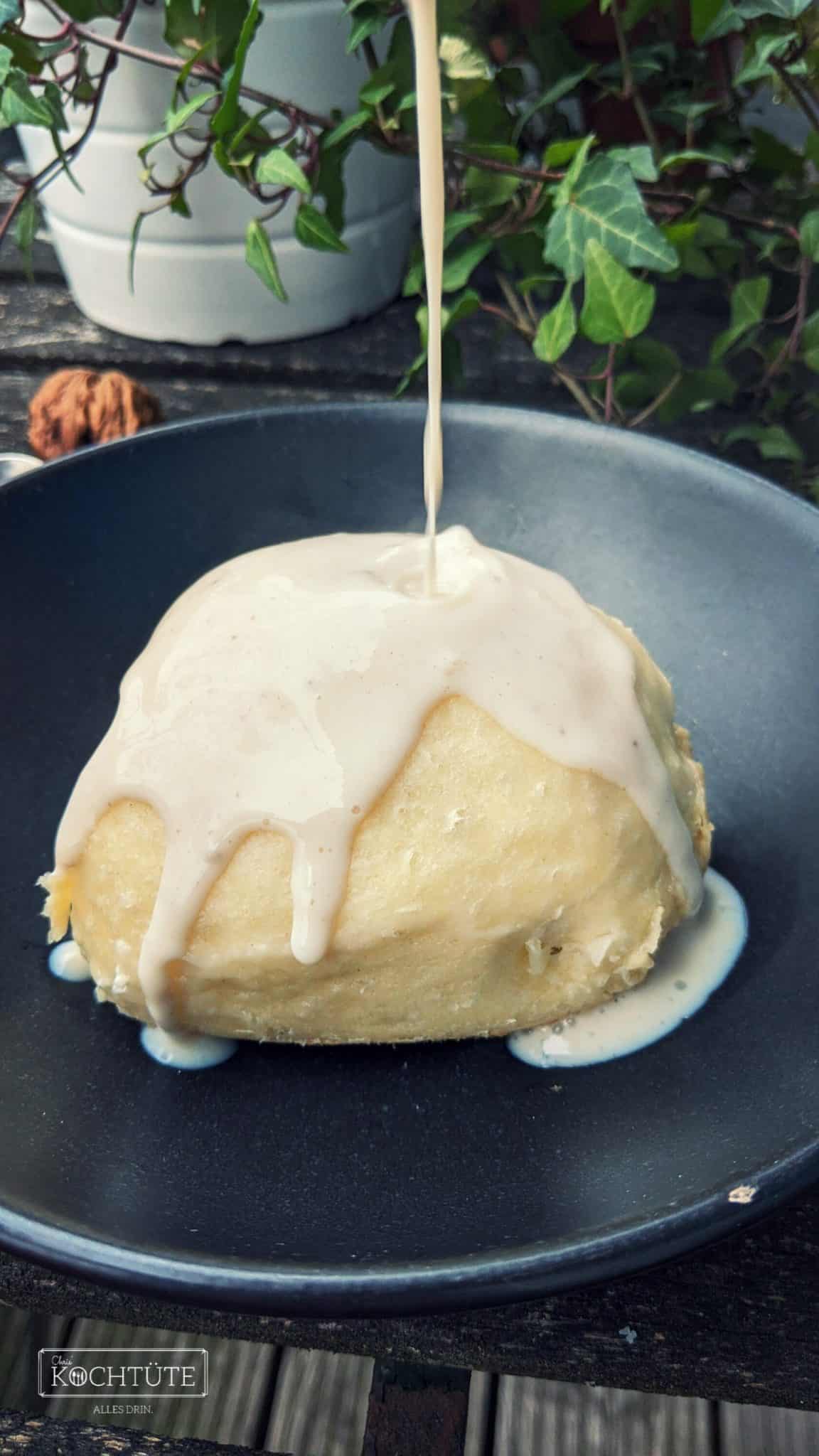 Dampfnudeln mit Vanillesoße und Apfelmus | Chris&amp;#39; Kochtüte - Feierabend ...