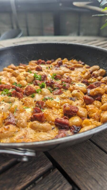 Chorizo - Bohnen - Ei.